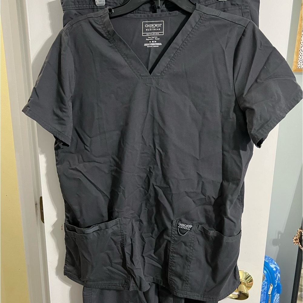 Women’s Gray size medium Scrub Set